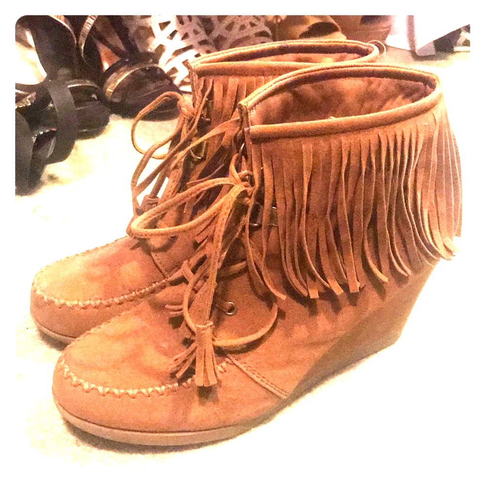 Low Bootie wedge